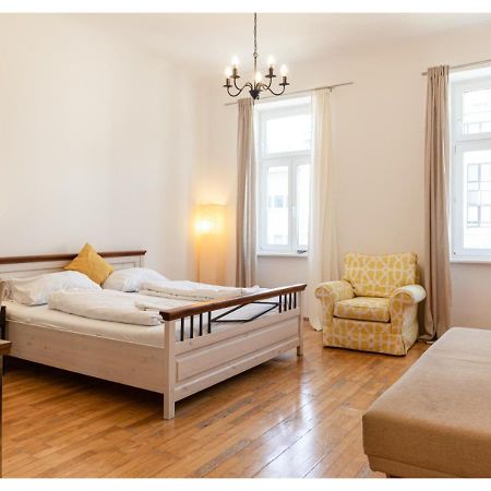 Cheerful 2Br Apartment - Suitable For Longstays Vídeň Exteriér fotografie