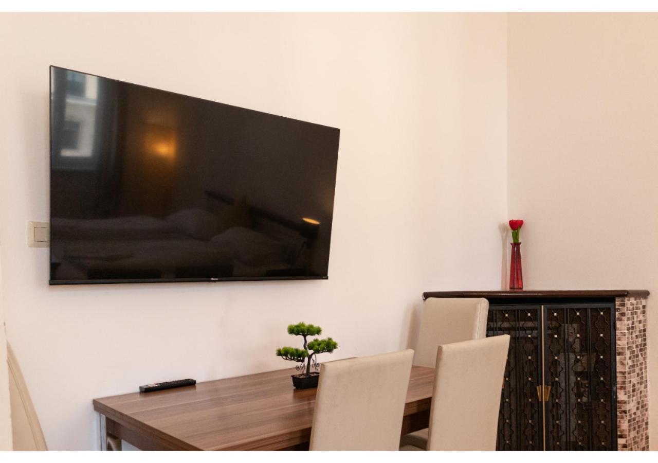 Cheerful 2Br Apartment - Suitable For Longstays Vídeň Exteriér fotografie